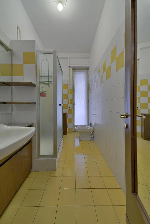 Appartamento San Vincenzo - Milano 0*, Milan Italy